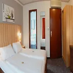 Szálloda Am Schelztor 3*