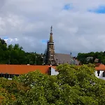 Szálloda Am Schelztor Esslingen am Neckar