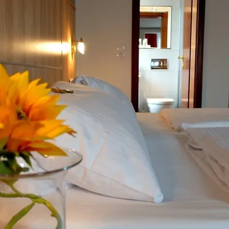 מלון Am Schelztor