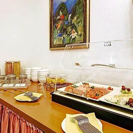 Hotel Am Schelztor 3*