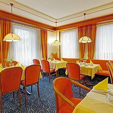 Am Schelztor Hotel 3*